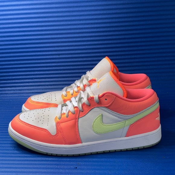 Size 10.5- Men’s Nike Air Jordan 1 Low SE Shoes Lava Glow White FN6772-671 - Picture 2 of 8